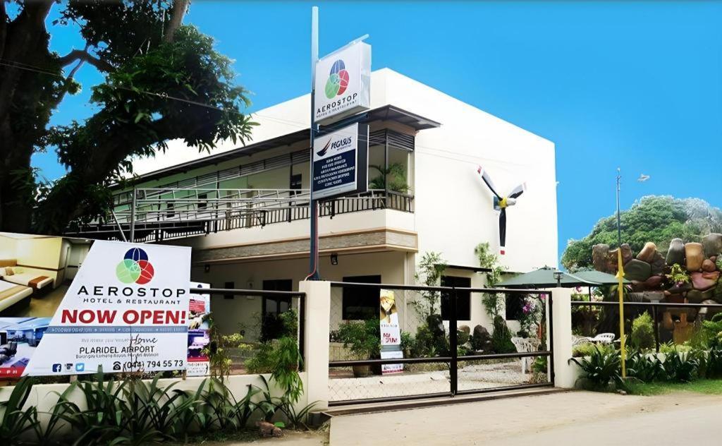 Aerostop Hotel & Restaurant Plaridel  Exterior photo